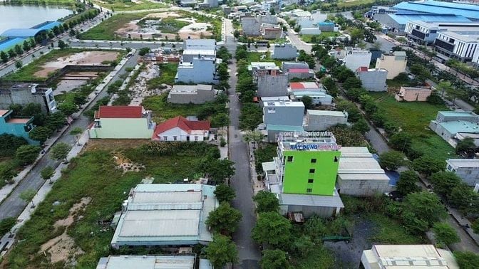 Bán đất kdc phạm văn hai, cầu bà lát,80m2(5x16m),xây dựng tự do