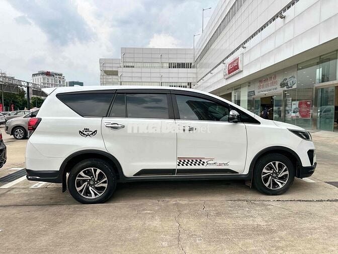 Toyota Innova 2021 Venturer - 7c tự động VENTURER