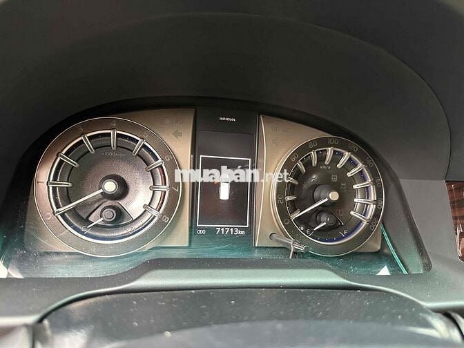Toyota Innova 2021 Venturer - 7c tự động VENTURER