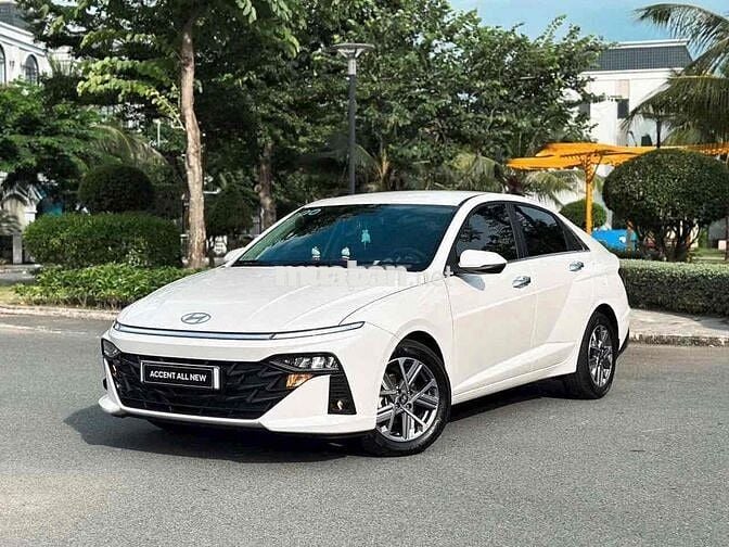 Accent Số Tự Động 2025 Tặng 50% Thuế Trước Bạ