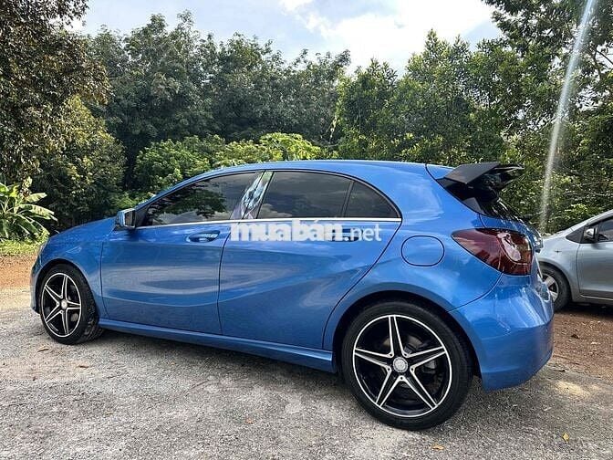 Mercedes Benz A Class 2013 200 - 123456 km
