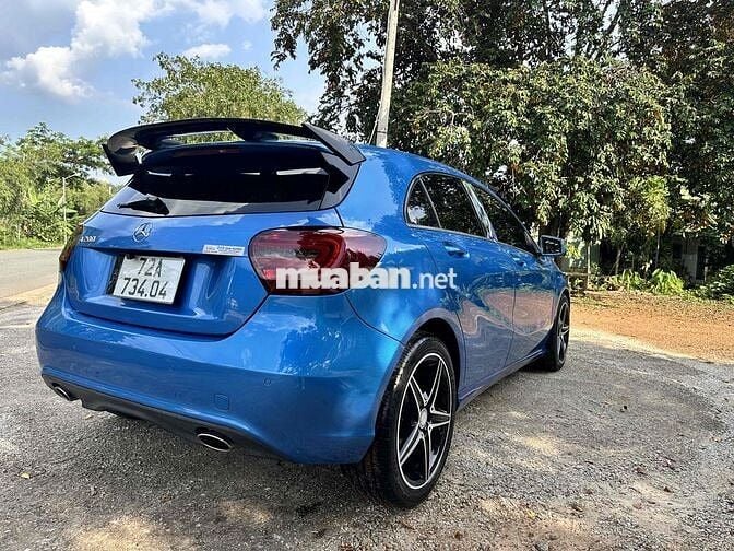 Mercedes Benz A Class 2013 200 - 123456 km