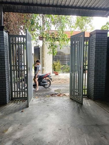 Cô Hiền dọn lên sống cùng con bán lại căn nhà c4 cũ Tân kiên,Bìnhchanh