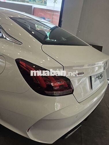 MG5 Lux( giảm tiền mặt trực tiếp10%,hỗ trợ trướcba
