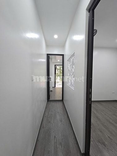 GẤP - BÁN CĂN HỘ TT PHỐ LINH LANG - KIM MÃ THƯỢNG- 95M - 3 THOÁNG 