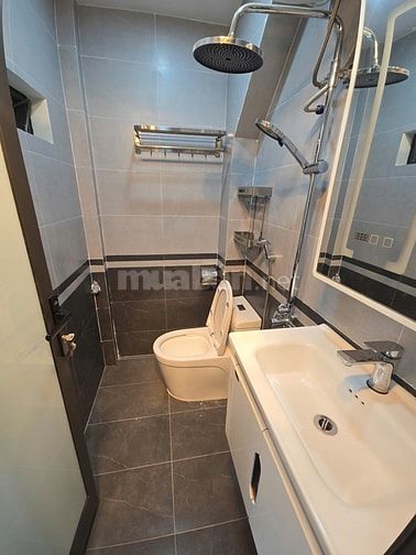 GẤP - BÁN CĂN HỘ TT PHỐ LINH LANG - KIM MÃ THƯỢNG- 95M - 3 THOÁNG 