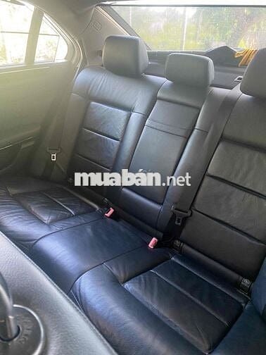 Mercedes Benz E Class 2011 E250 - 97000 km