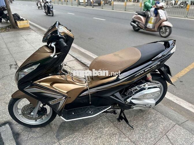 Honda air blade 2014 mới 90% Bstp chính chủ