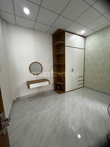 Bán nhà 304/4Q4 Trường Chinh, P13, Tân Bình, ngay chợ Hoàng Hoa Thám