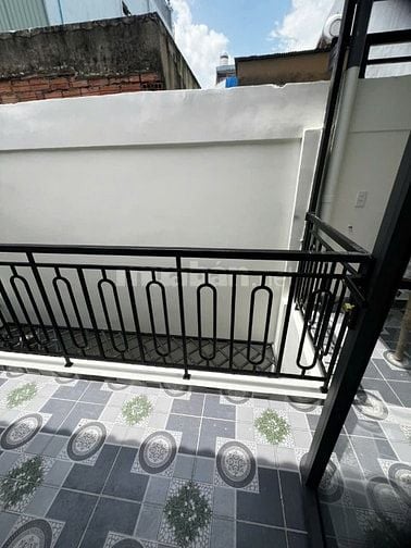Bán nhà 304/4Q4 Trường Chinh, P13, Tân Bình, ngay chợ Hoàng Hoa Thám