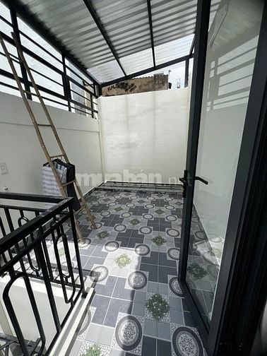 Bán nhà 304/4Q4 Trường Chinh, P13, Tân Bình, ngay chợ Hoàng Hoa Thám