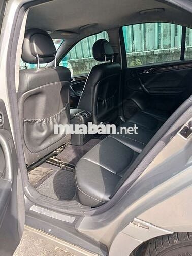 2003 C200K MT - 201346 km