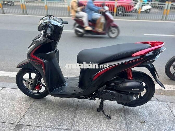 Honda vision 2018 mới 90% Bstp chính chủ