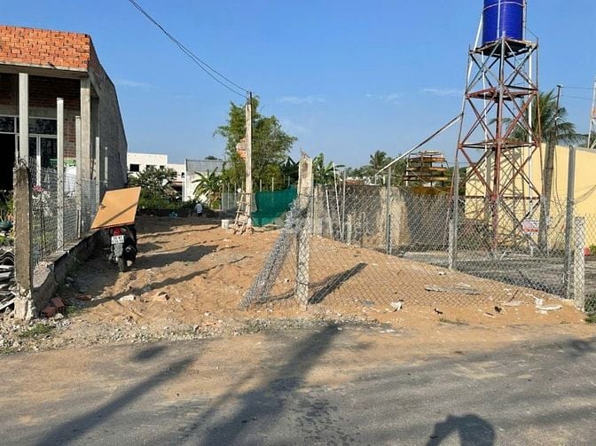 239m2 đất có 155m2 thổ cư (7x32) đường Đinh Viết Cửu Giá 2,9 tỷ đồng