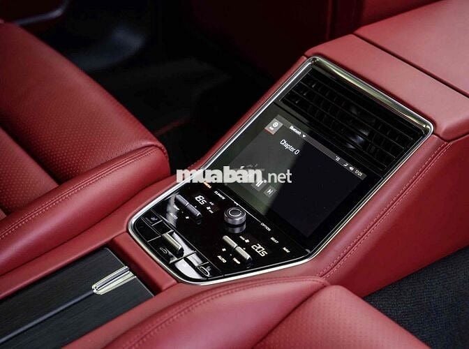 Porsche Panamera 4 Platinum Edition nt đỏ cực đẹp