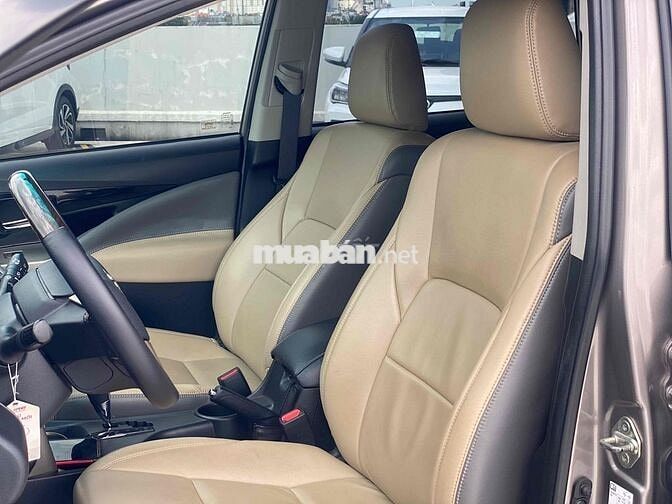 Toyota Innova 2021 G 2.0 AT - 73000 km