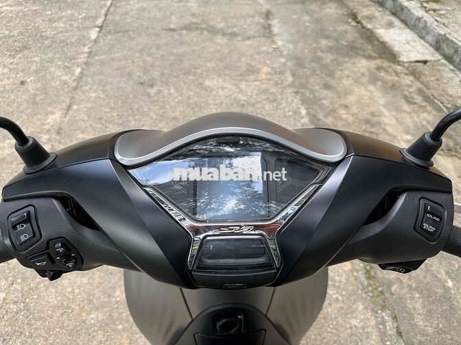 Bán SH xăng đổi oto điện