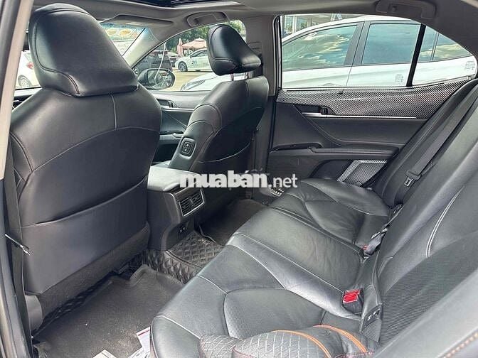 Toyota Camry 2019 2.5Q -Màu đen bản FULL