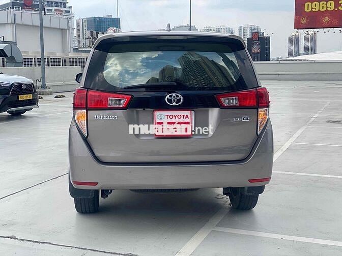 Toyota Innova 2021 G 2.0 AT - 73000 km