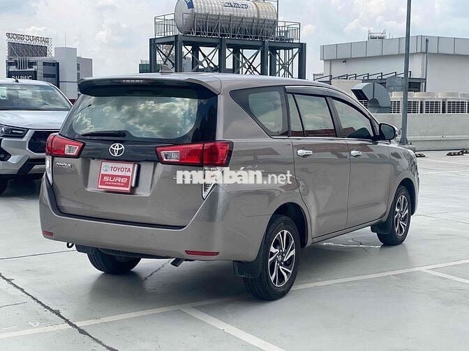 Toyota Innova 2021 G 2.0 AT - 73000 km
