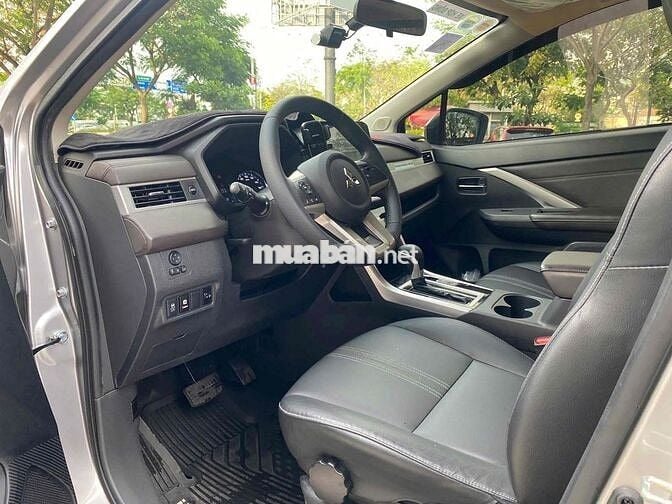 🔥Mitsubishi Xpander 2023 Premium 1.5 AT - 32000 km