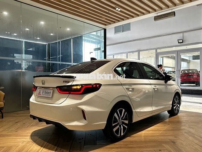 Honda City 2023 RS - 20978 km