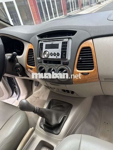 Bán xe INNOVA 2012