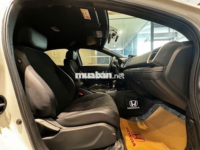 Honda City 2023 RS - 20978 km