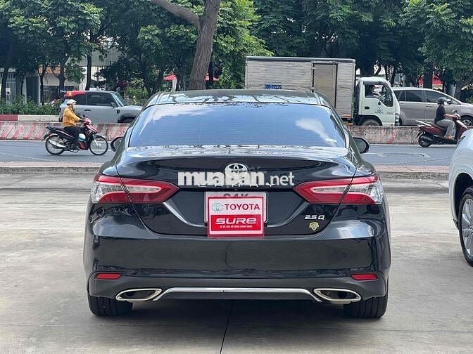 Toyota Camry 2.5Q 2019 - 91.300km bán tại Hãng
