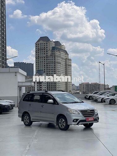 Toyota Innova 2016 2.0E -7c số sàn xe đẹp BH 1 năm