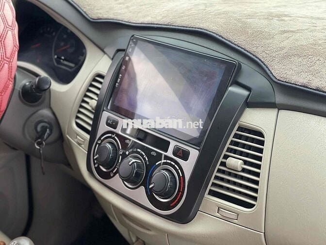Toyota Innova 2016 2.0E -7c số sàn xe đẹp BH 1 năm