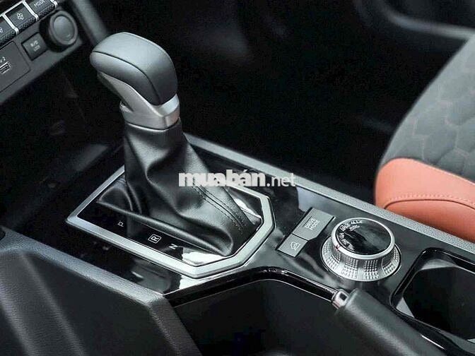 Mitsubishi Triton 2024 Athlete 4×4 AT