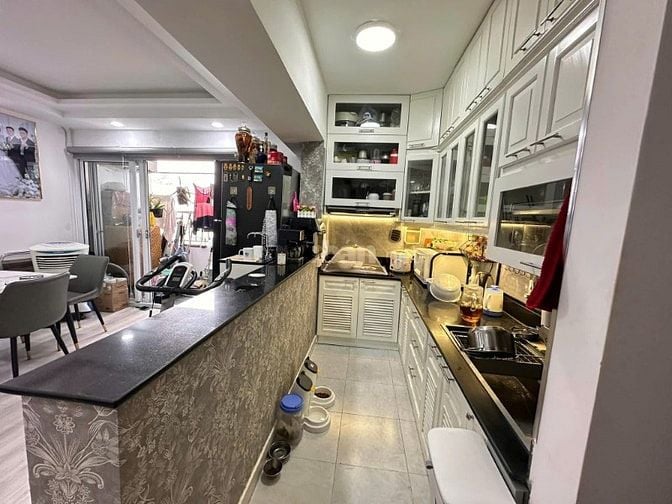 Bán gấp: Căn hộ 3PN, 90m² Bàu Cát II, Lô A, giá chỉ 4.8 tỷ!
