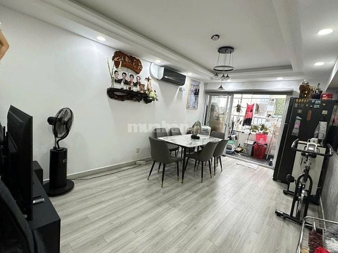 Bán gấp: Căn hộ 3PN, 90m² Bàu Cát II, Lô A, giá chỉ 4.8 tỷ!