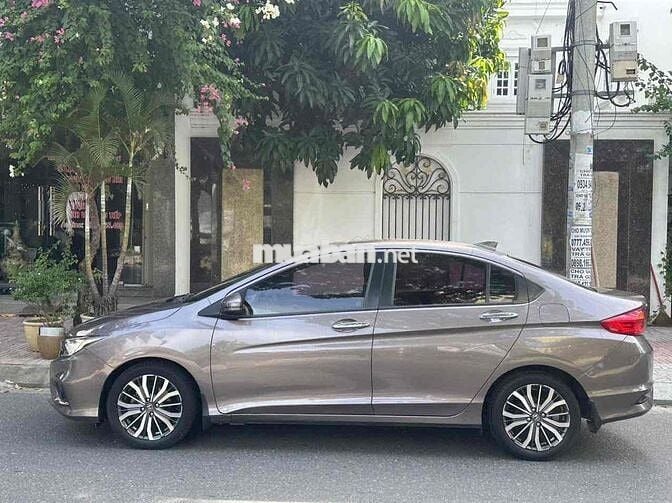 Honda City 2018 1.5TOP - 75000 km