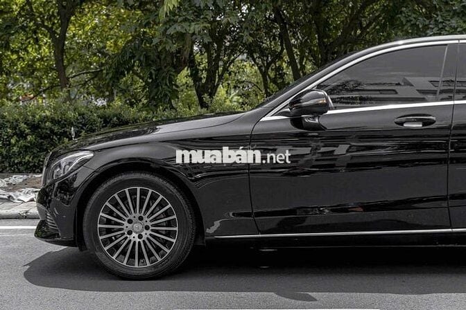 C250 Exclusive - 2017 màu đen siêu lướt rất cọp 🎯