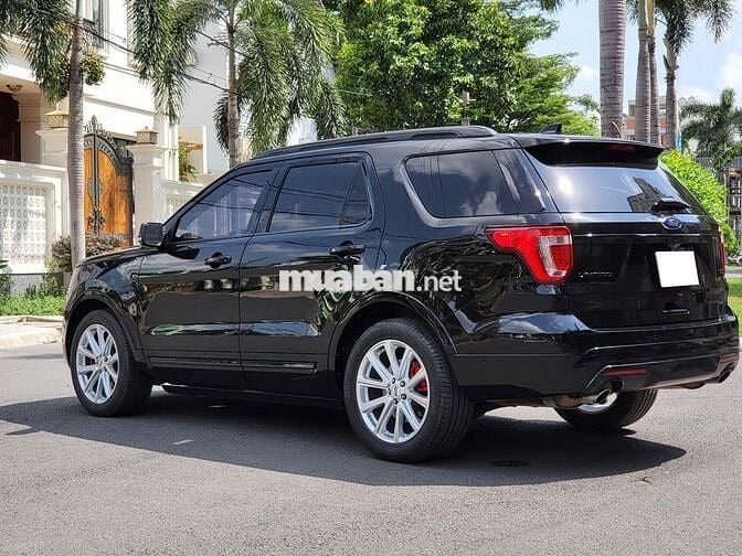 FORD Mỹ Explorer Limited ecoboost 4WD model 2016