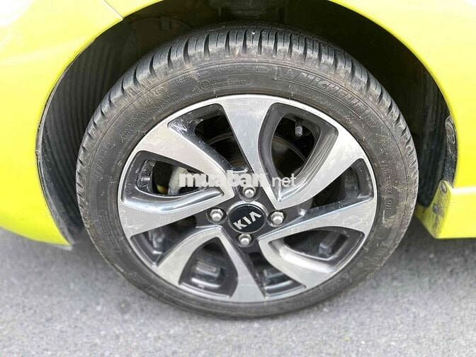 Kia Morning 2016 Si 1.25 AT - 86000 km