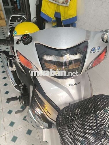 Wave a 2025 chạy được 2000km dọn full kiểng