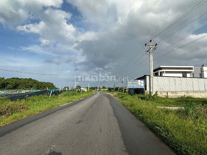 Bán Đất 20x53(951m2) Sẵn 200m2 Thổ Cư Hùng Vương Tân Tiến LaGi Giá Rẻ