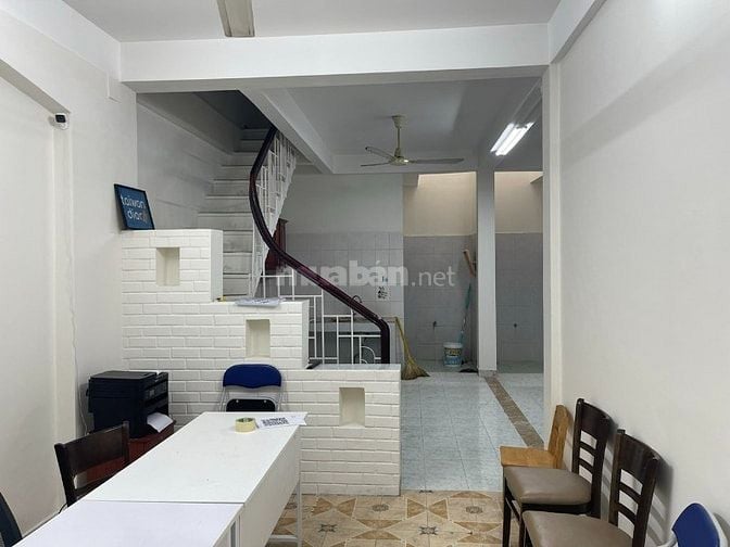 Chính Chủ Cho Thuê Mặt Bằng Kinh Doanh Đường Ngô Bệ, Phường 13, Quận T