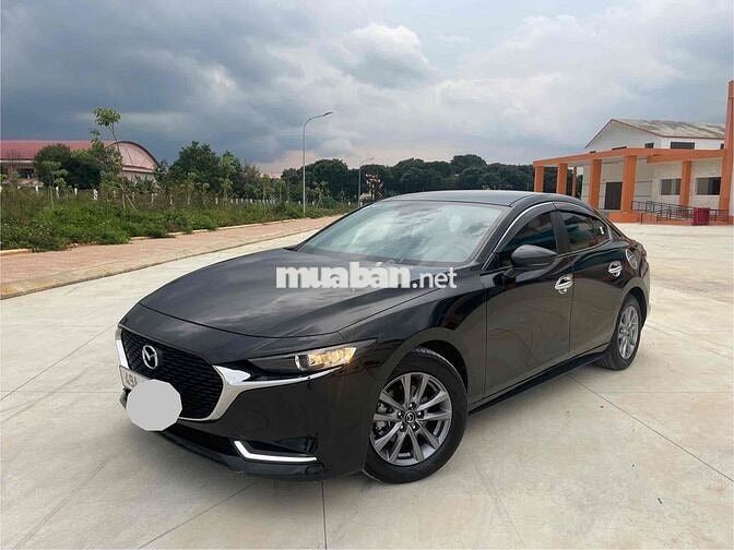 Mazda 3 2022 1.5L Luxury - 28000 km