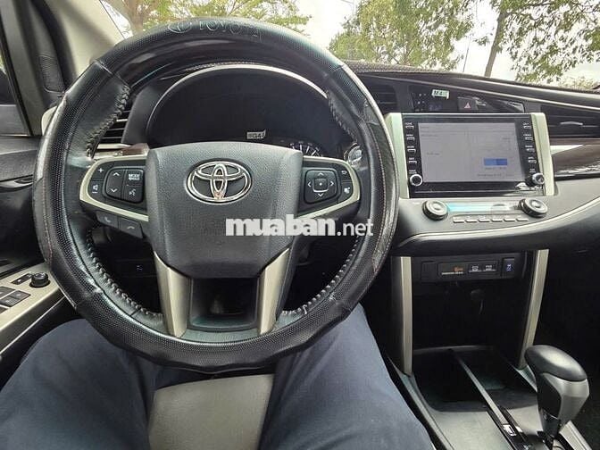 Toyota Innova 2020 G 2.0 AT - 68000 km