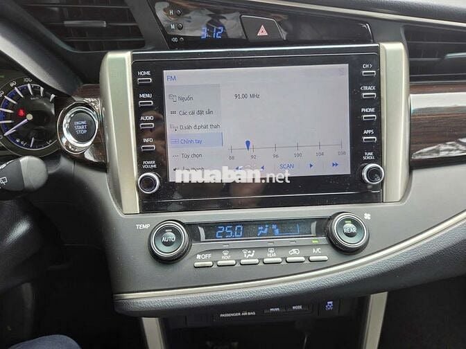 Toyota Innova 2020 G 2.0 AT - 68000 km