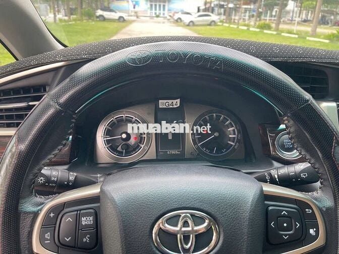 Toyota Innova 2020 G 2.0 AT - 68000 km