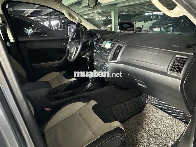 Ford Ranger XLS AT 2018 bảo hành Ford 2026 Vay 70%