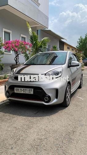 Kia Morning 2016 Si 1.25 AT - 80 km