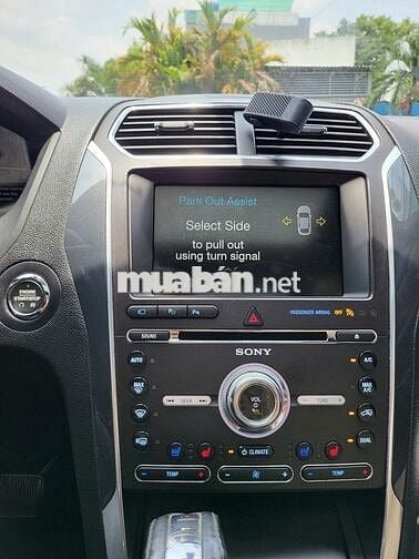 Explorer Limited EcoBoost bản Captain Seat