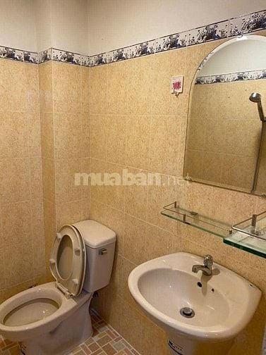 Cho thuê nhà nguyên căn 1 trệt, 1 lầu