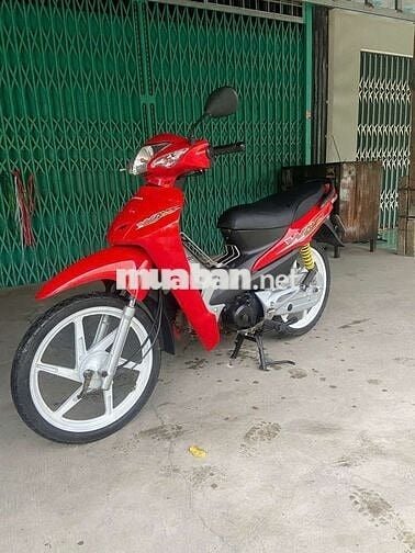 Wave 50 học sinh.